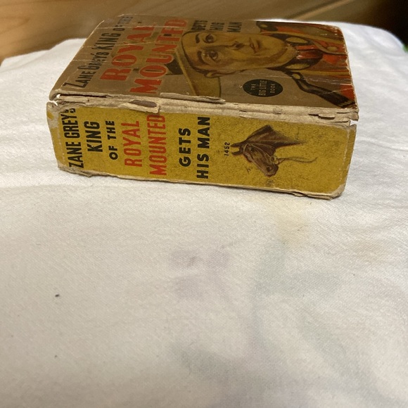 “King of the Royal Mounted Gets His Man” by Zane Grey - Picture 3 of 7